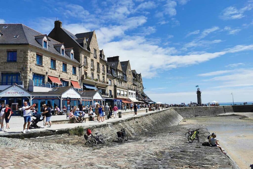 Le port de la Houle à Cancale