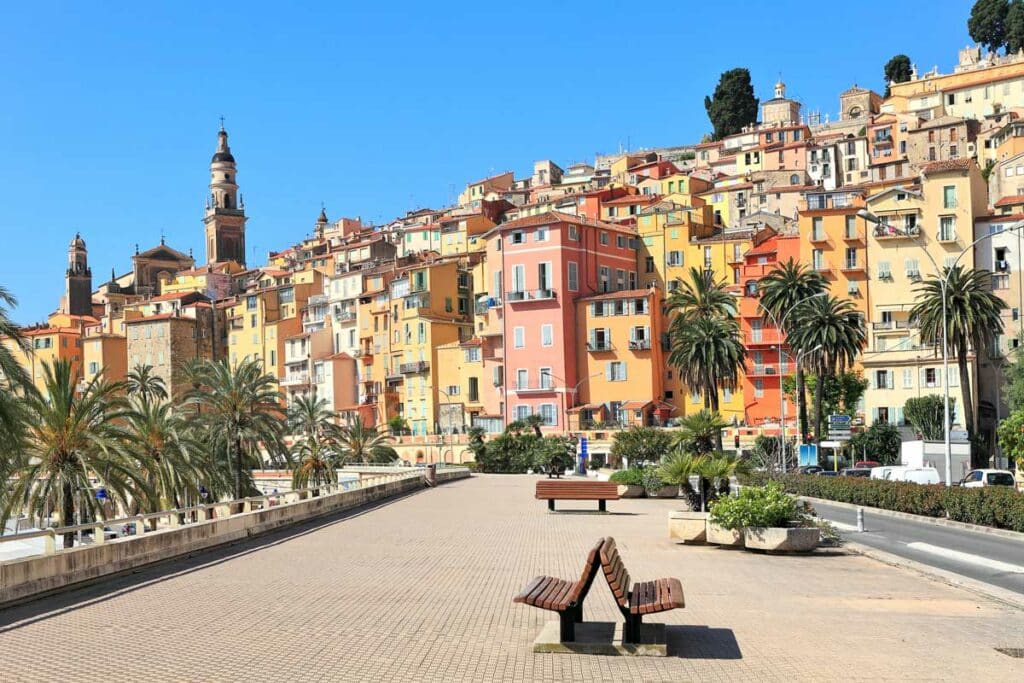 Les façades colorées de Menton