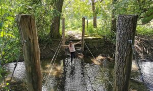 SensoRied, le sentier pieds nus à faire en famille