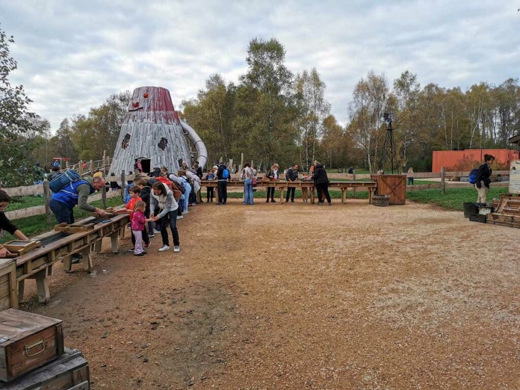 La rivière des minéraux à Vulcania