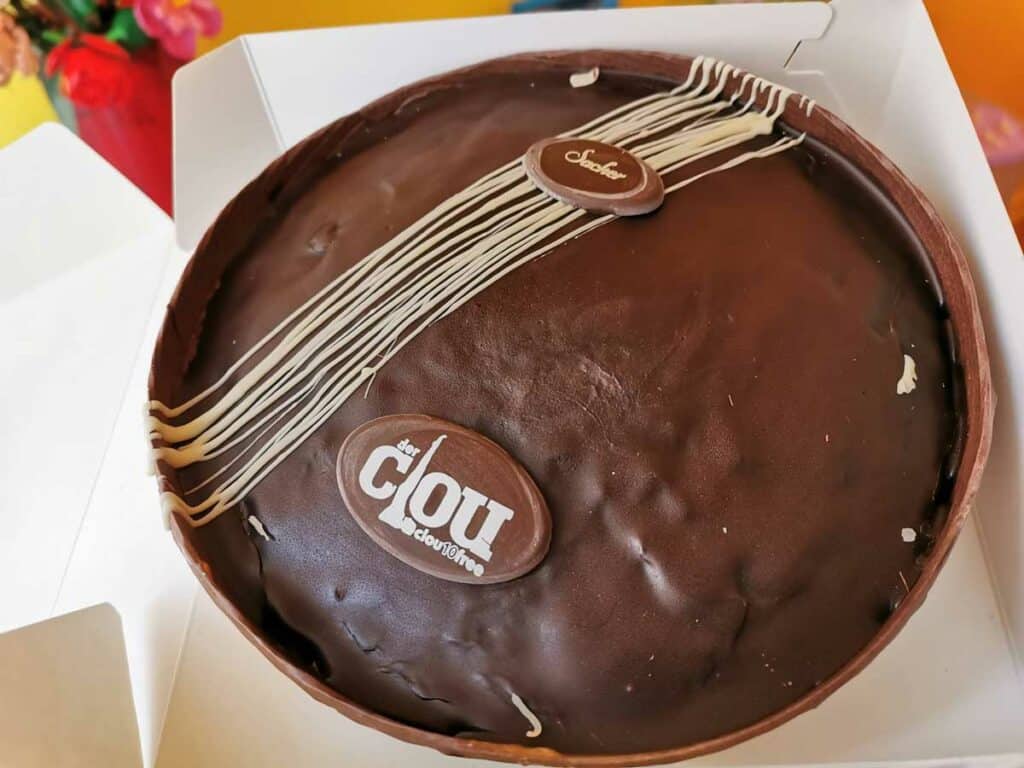 Une tarte Sacher sans gluten